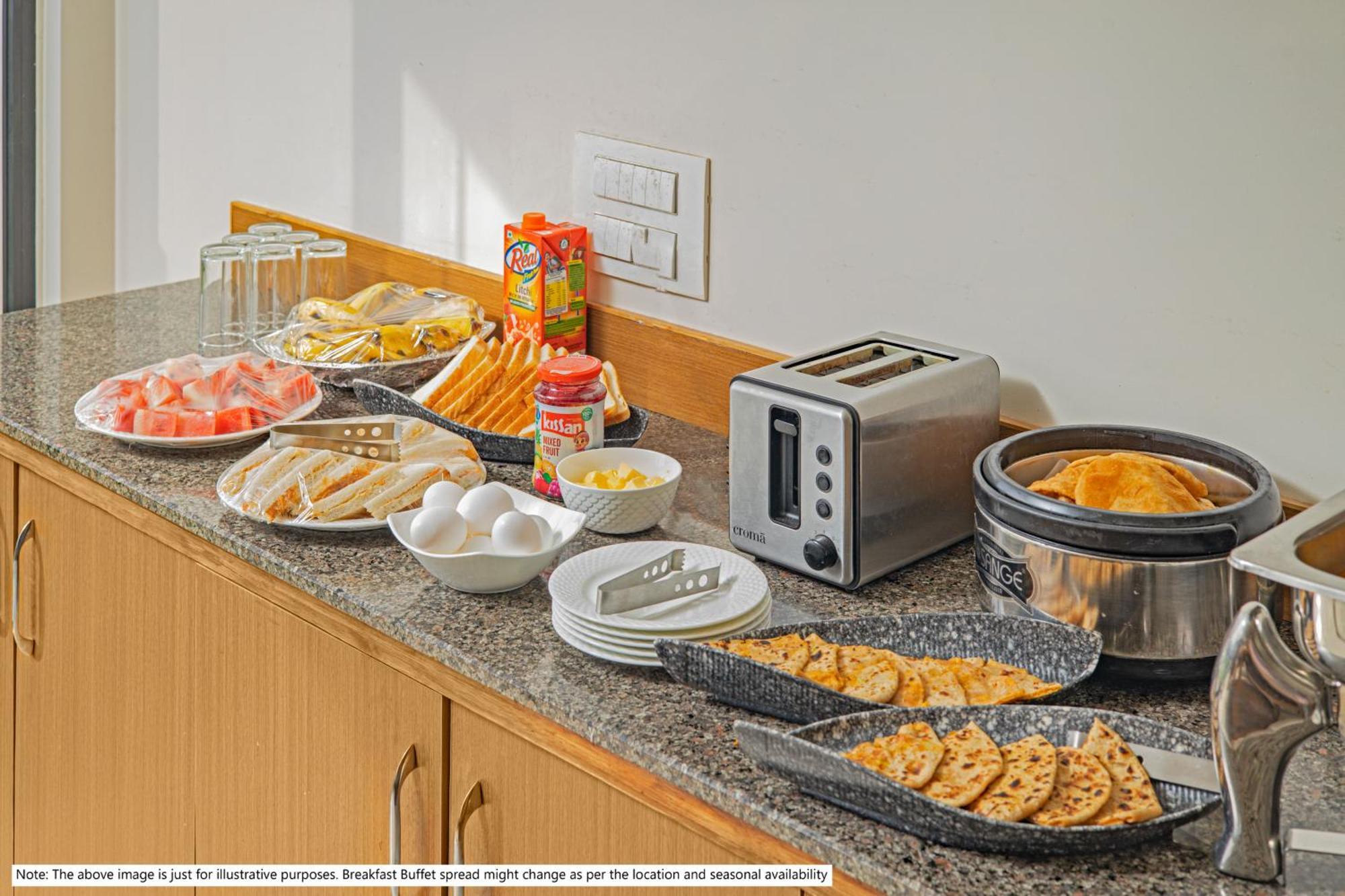 Hotel O Om Pushp Residency 마투라 외부 사진